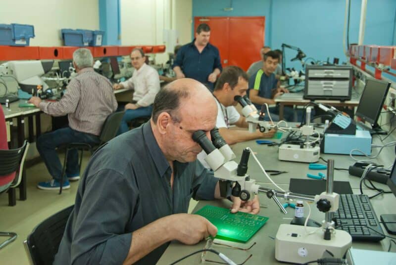 QRRE Qualified Rework & Repair Engineer (5) PIEK Group