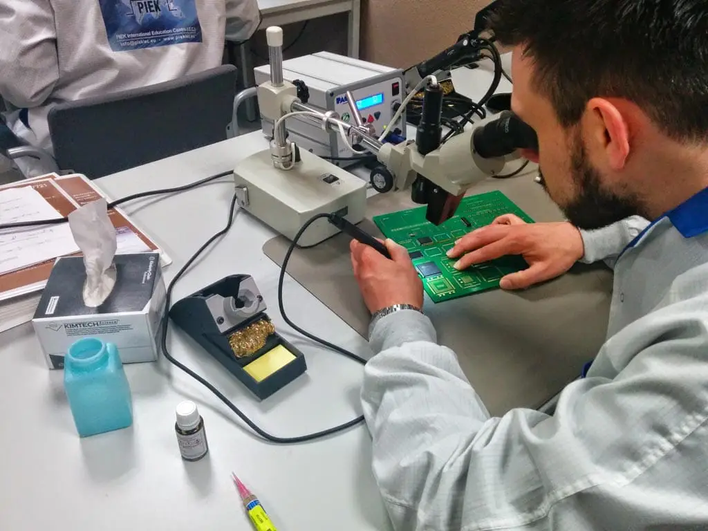 QRRE - Qualified Rework and Repair Engineer training en certificering 